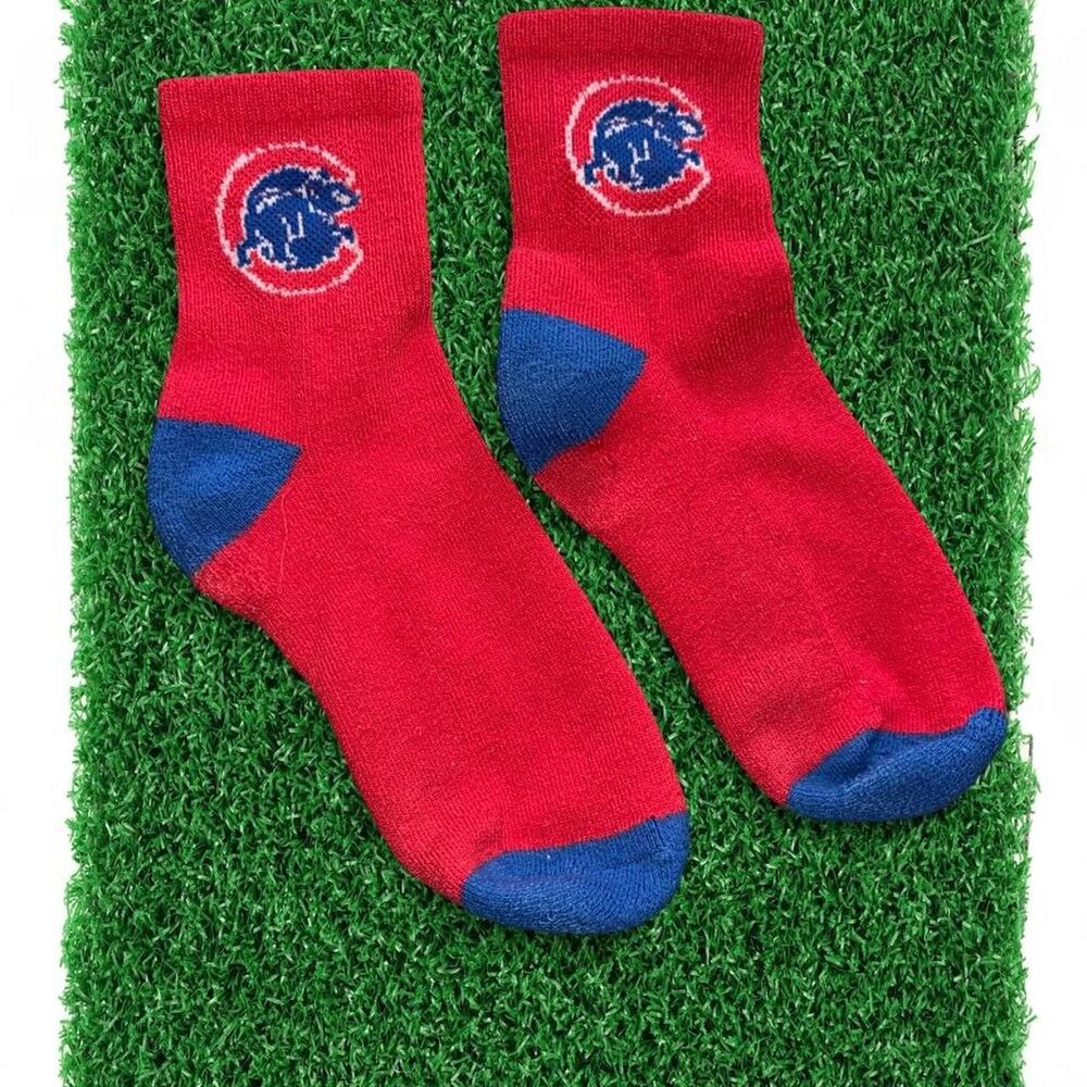 Chicago Cubs socks in S/M #socks #logo